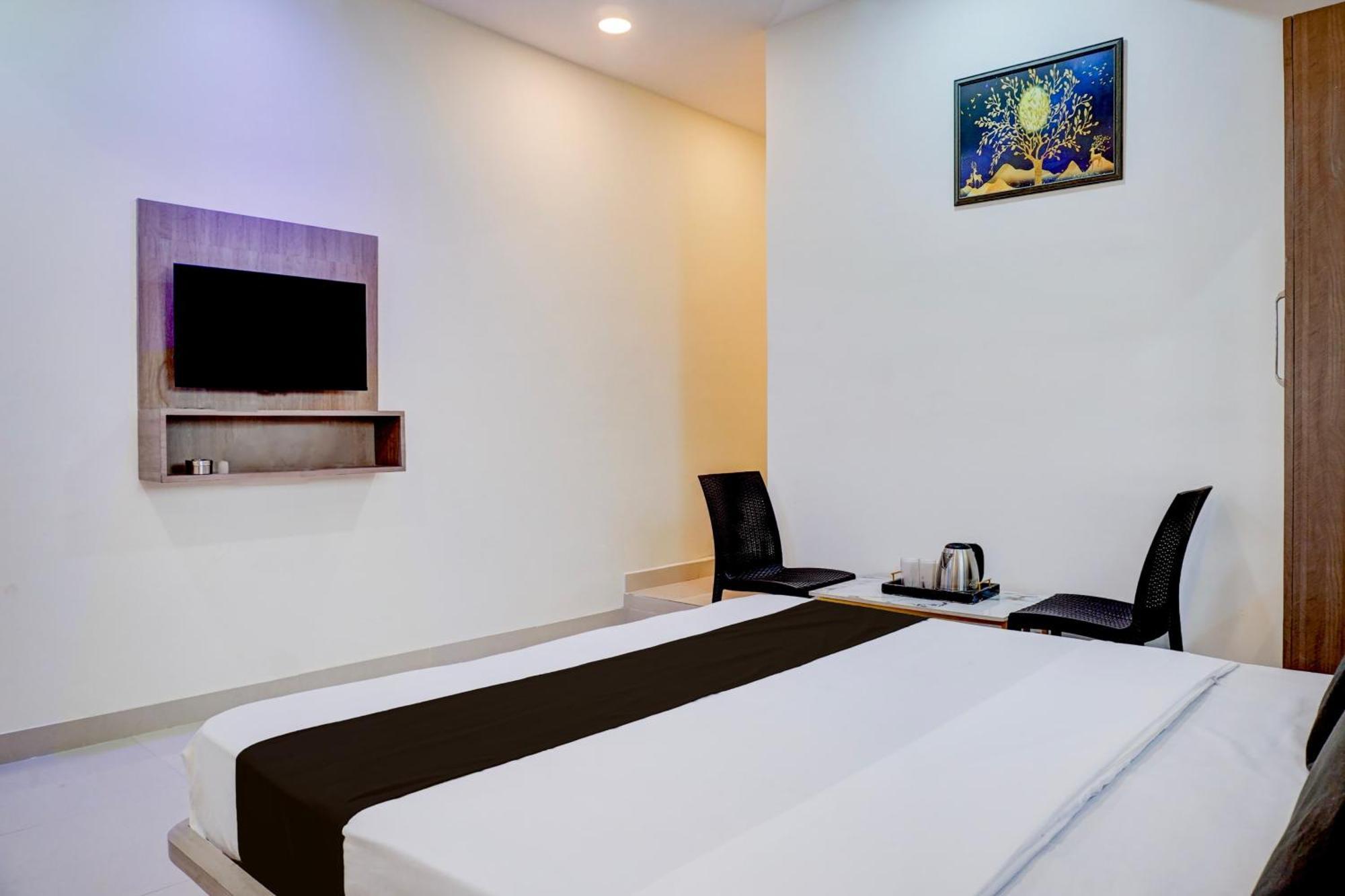 Hotel O Atithi Executive Meribel Village Ngoại thất bức ảnh