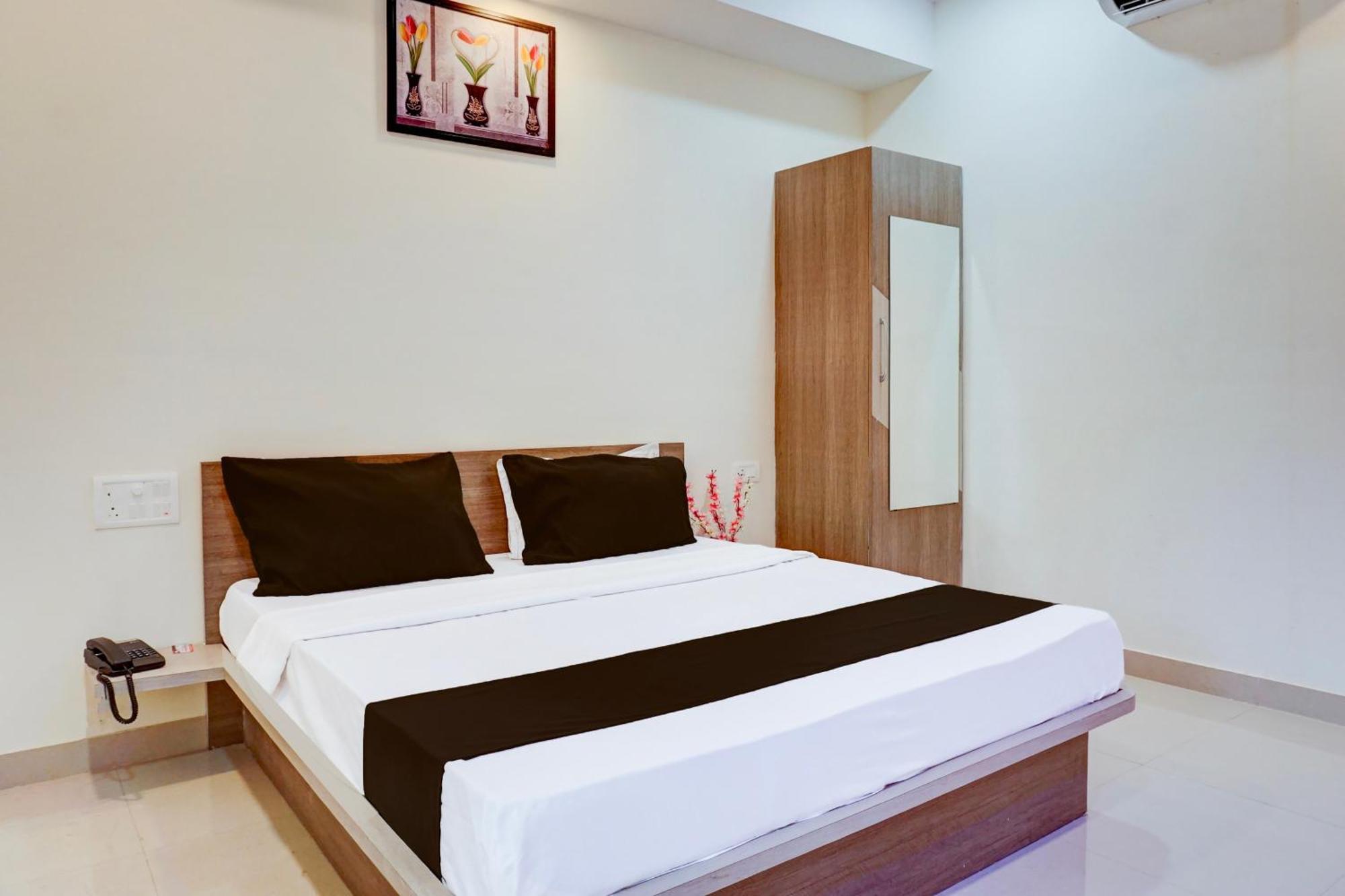 Hotel O Atithi Executive Meribel Village Ngoại thất bức ảnh