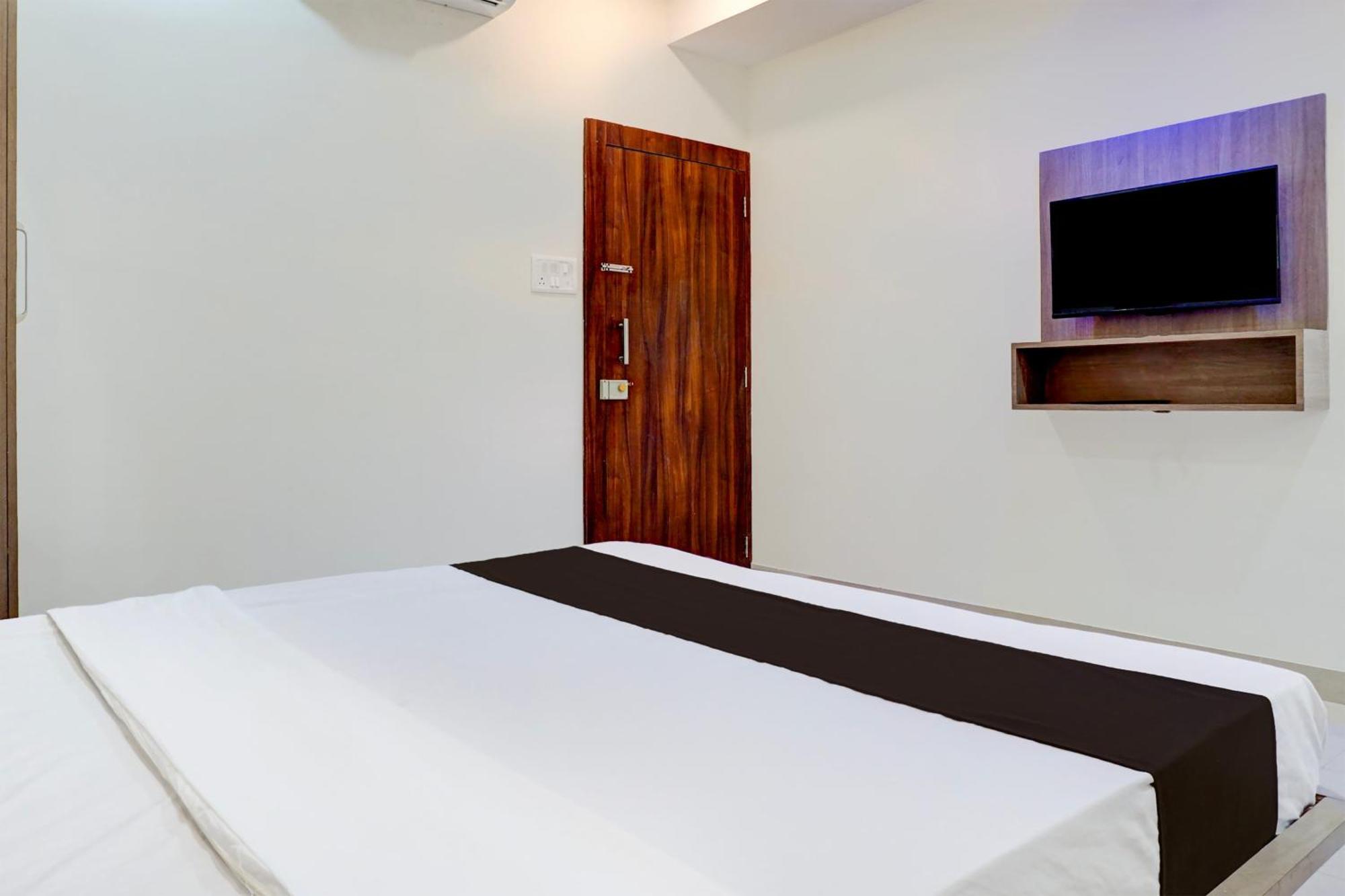 Hotel O Atithi Executive Meribel Village Ngoại thất bức ảnh